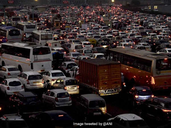 വാഹന നിയന്ത്രണം വാഹന നിയന്ത്രണം