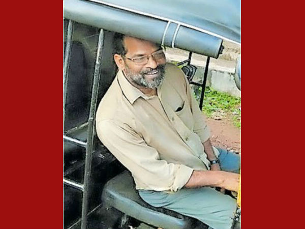 തുടക്കം തമിഴിൽ 