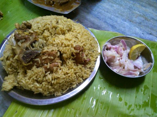 എന്താണ് മിലിട്ടറി സ്പെഷൽ വിഭവങ്ങൾ?