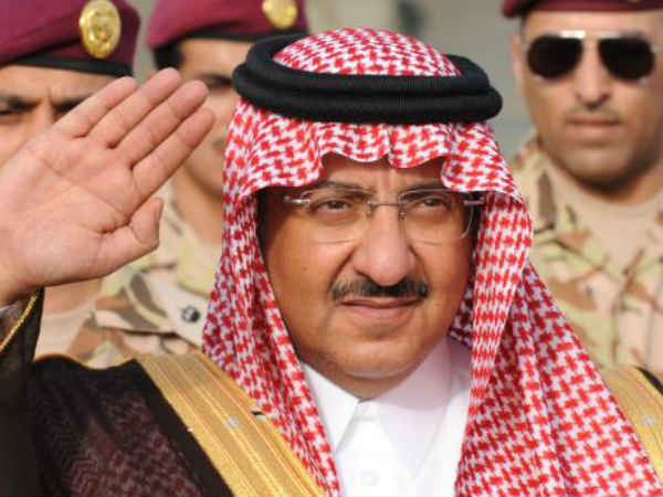 മുന്‍ രാജാവുമായി അടുപ്പമുള്ളവര്‍