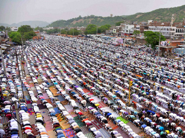 യോഗയും...