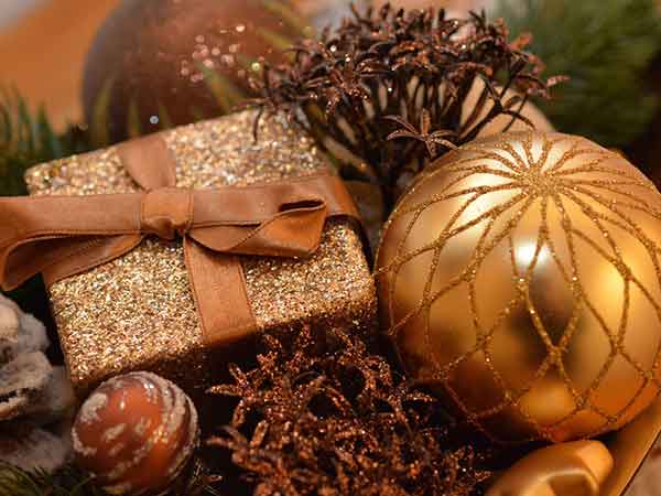 സ്വര്‍ണ്ണം പോലെ തന്നെ