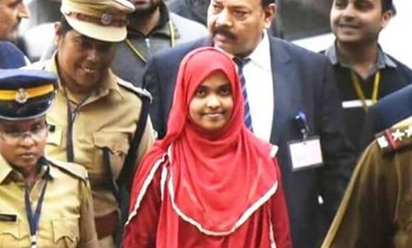 കാണരുതെന്ന് പറഞ്ഞിട്ടില്ല