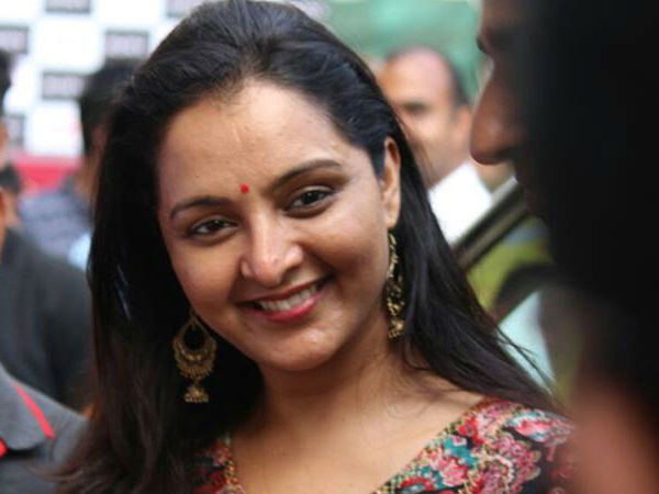 കുടുക്കാന് കള്ളം പറയില്ല കുടുക്കാന് കള്ളം പറയില്ല