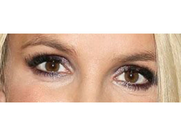 കനം കുറഞ്ഞ പുരികം