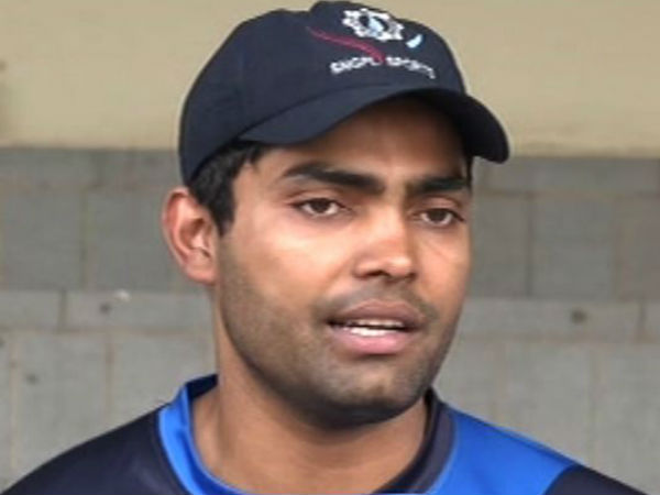 ആളുകള് നേരിട്ട് കണ്ടു ആളുകള് നേരിട്ട് കണ്ടു