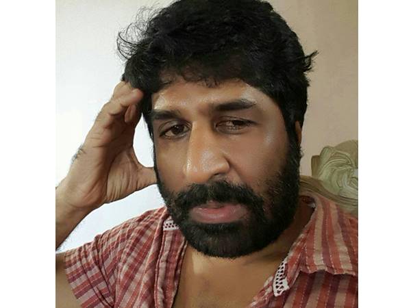 കാസറ്റുകളിലൂടെ മലയാളികളിലേക്ക്