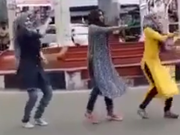 സുവർഗ്ഗപ്പൂങ്കാവനം മ്മക്ക് മാണ്ട