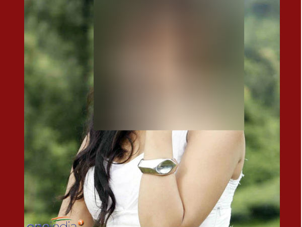 സദാചാര ബോധത്തിന് പരിഹാസം