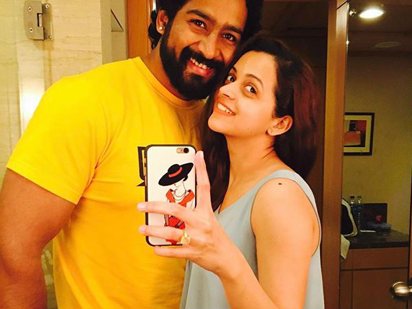 നാളുകളായുള്ള പ്രണയം നാളുകളായുള്ള പ്രണയം