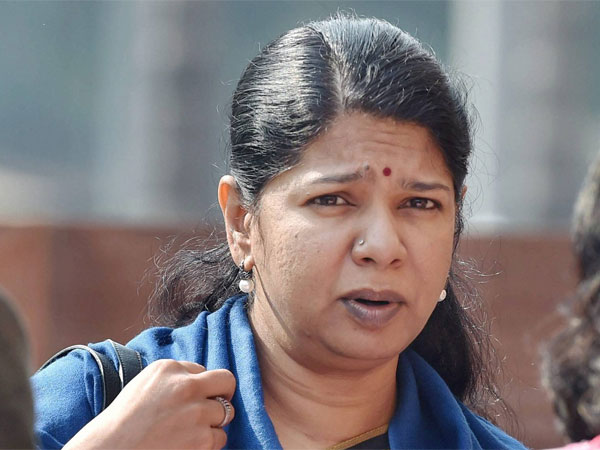 അറസ്റ്റ് ചെയ്ത് ജയിലിലിട്ടു അറസ്റ്റ് ചെയ്ത് ജയിലിലിട്ടു