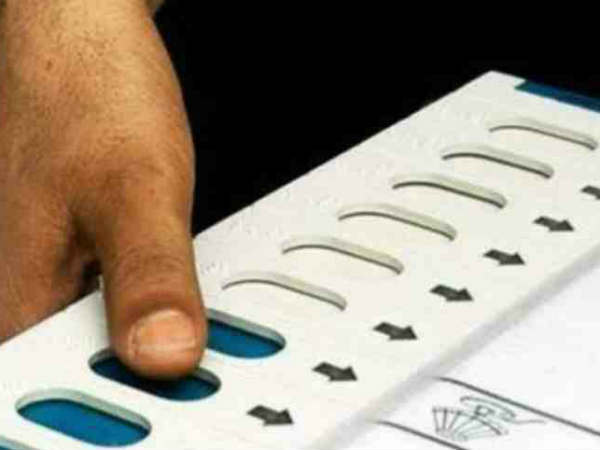  ആർകെ നഗറിൽ കനത്ത വോട്ടിങ്