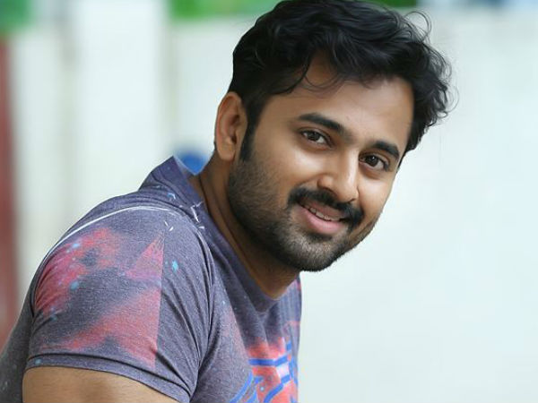 ലൊക്കേഷനിൽ ഗുണ്ടായിസം