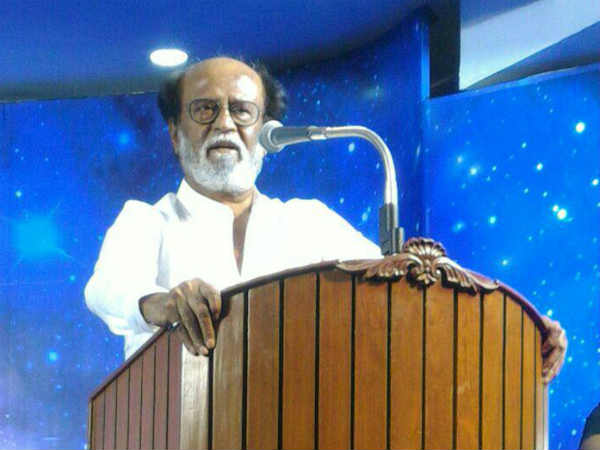 വിമർശിക്കാനില്ല