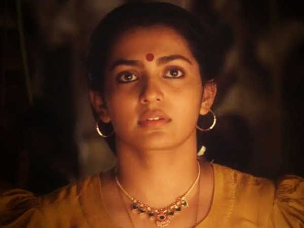 വിമർശിക്കേണ്ടത് പാർവ്വതിയെ അല്ല