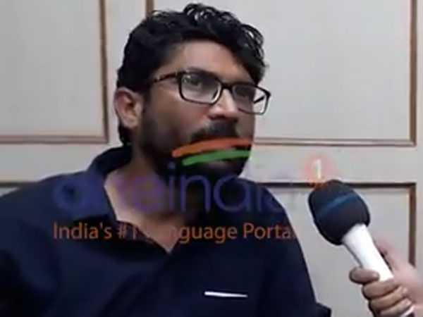 റാലിയിൽ ഒരു വലിയ സംഘം