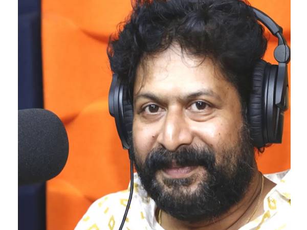 സഖാവ് എകെജി ആരാണെന്ന് പഠിക്ക്