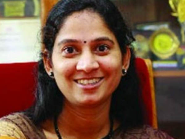 രാഷ്ട്രീയത്തിൽ സജീവം...