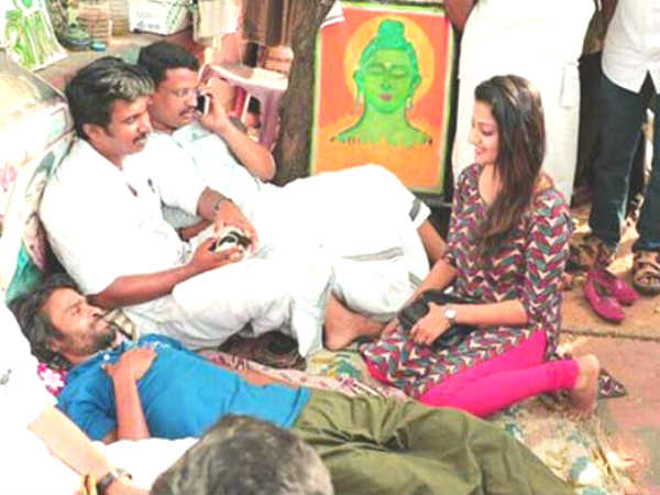  നീതിയ്ക്ക് വേണ്ടിയുള്ള പോരാട്ടത്തിൽ കൂടെയുണ്ട്.