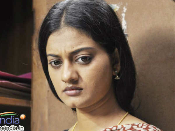 പേരാട്ടത്തിനു കൂടെയുണ്ട്.