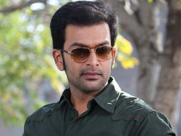 താരങ്ങളുടെ പിന്തുണ