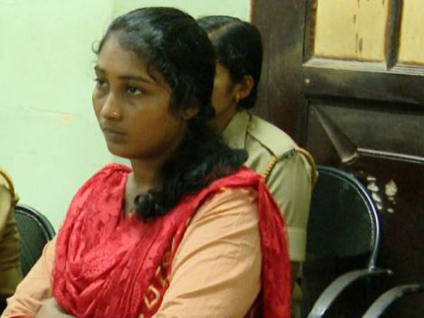 16കാരിയെ...