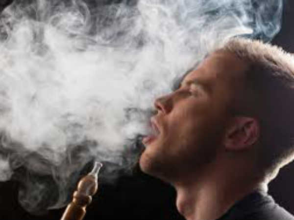 വിദ്യാര്‍ഥികള്‍ സ്ഥിരമായി എത്തുന്നു