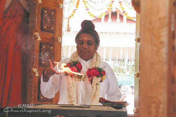 മതത്തെ കച്ചവടമാക്കരുത്