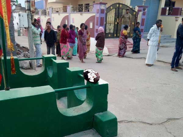 ബോട്ടുഗുഡ...