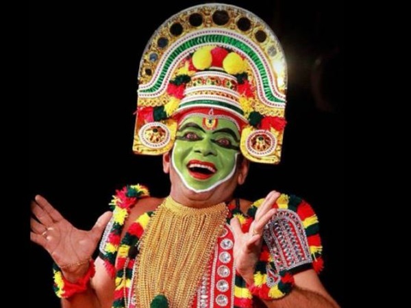 ക്ഷേത്രത്തിലെ പരിപാടിക്കിടെ