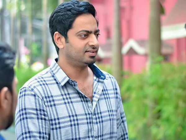 കട്ട് പറഞ്ഞിട്ടും നിർത്താതെ അടി