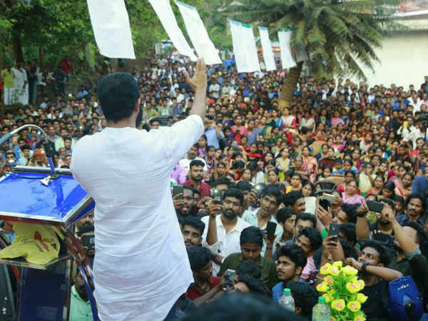 സത്യേട്ടന്റെ നാട്ടിൽ 