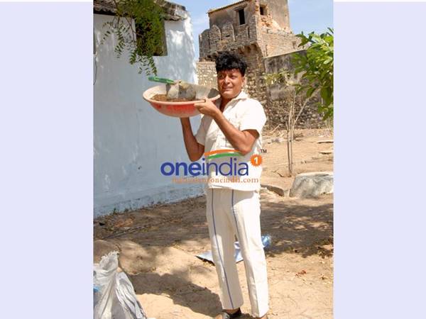 രാജ്യം മുഴുവന്‍ വേണം