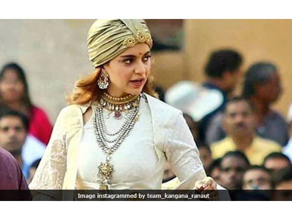 ബ്രിട്ടീഷ് ഓഫീസറുമായി പ്രണയംബ്രിട്ടീഷ് ഓഫീസറുമായി പ്രണയം