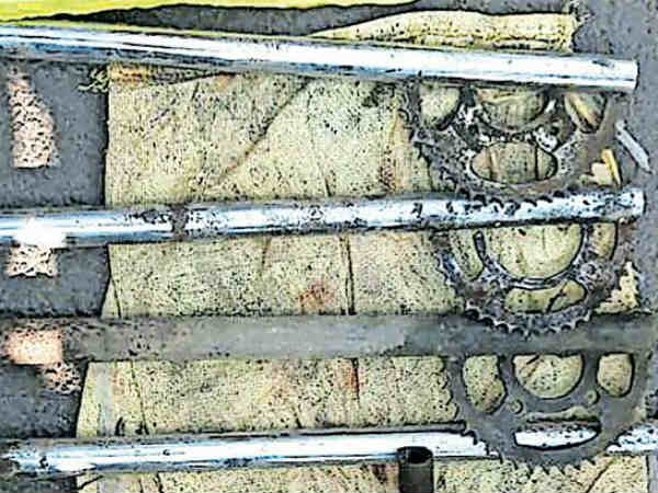 പല്‍ചക്രം ഉപയോഗിച്ച്
