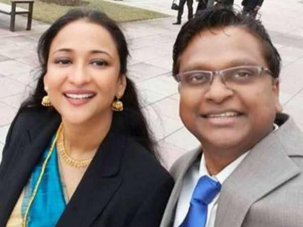 രണ്ടു മക്കളുണ്ട്