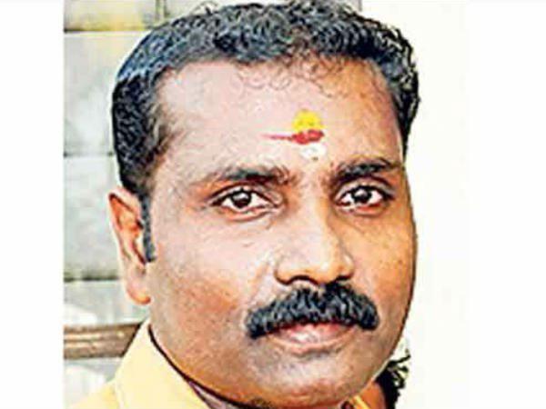 അയല്‍വാസി സുരേഷ്