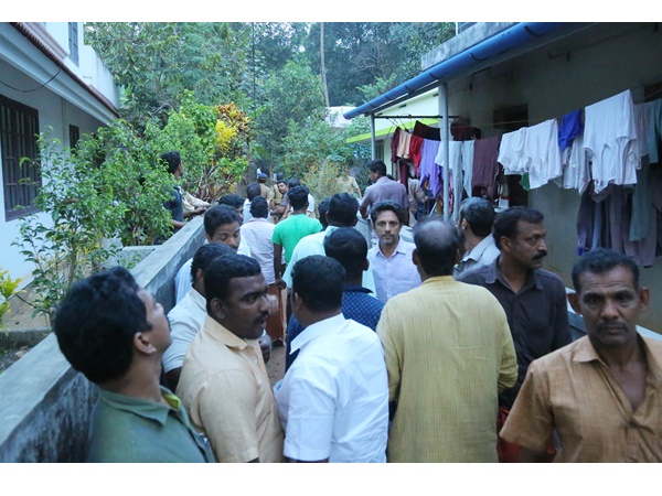 വാക്കത്തി...