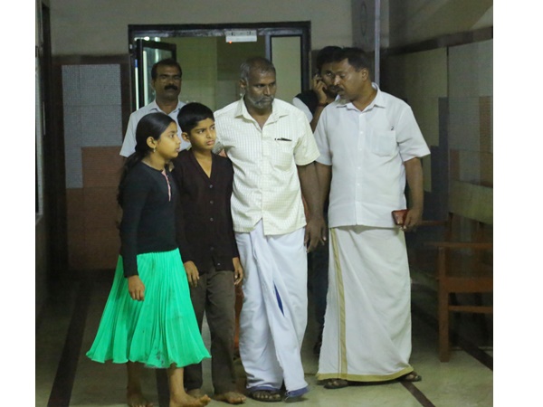 പലവിധ ജോലികൾ