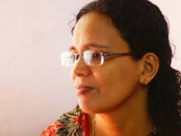 പുച്ഛിച്ച് തള്ളുന്നു