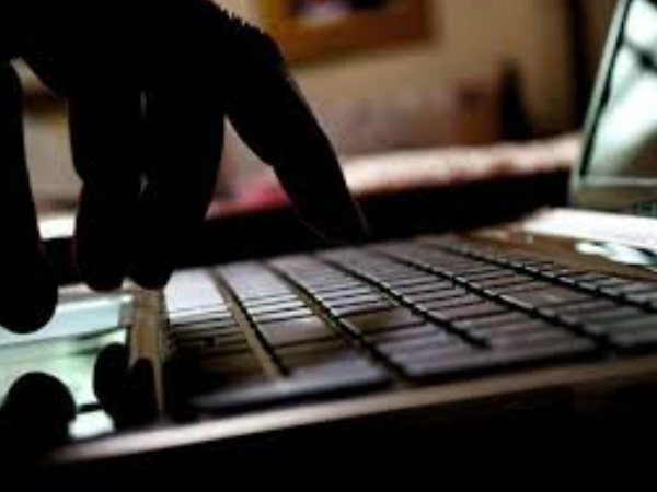 മള്‍ട്ടിനാഷ്ണല്‍ കമ്പനി പോലെ