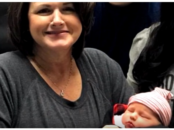 പിന്നെ സന്തോഷം