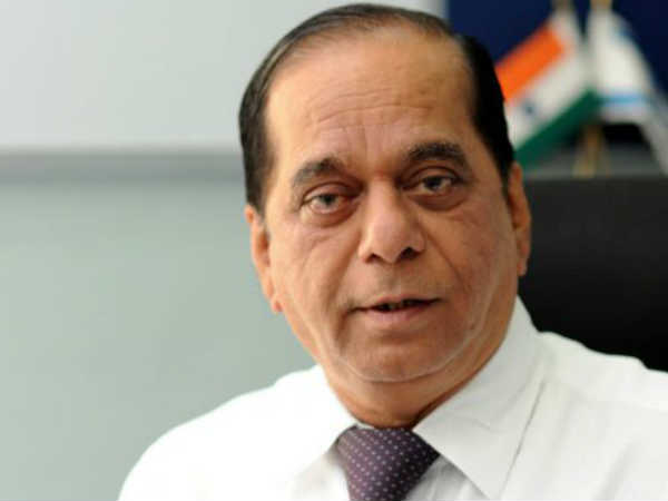 2000 നിക്ഷേപകര്‍