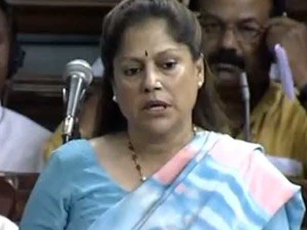 തിരഞ്ഞെടുപ്പ് കമ്മീഷനെ സമീപിച്ചു