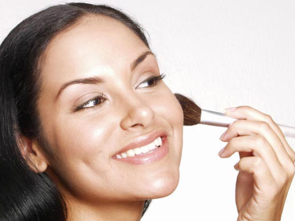  ഓവല്‍ ഷേപ്പിലുള്ള മുഖമുള്ളവര്‍ 