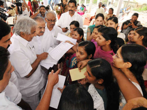 നിലയ്ക്കാത്ത ആശങ്കകൾ 