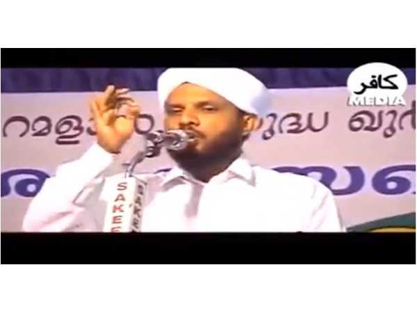 തെമ്മാടിത്തത്തിന്റെ വസ്ത്രാക്ഷേപം