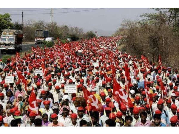 ആദിവാസികൾ... കർഷകരെന്ന് വിളിക്കാനാകില്ല