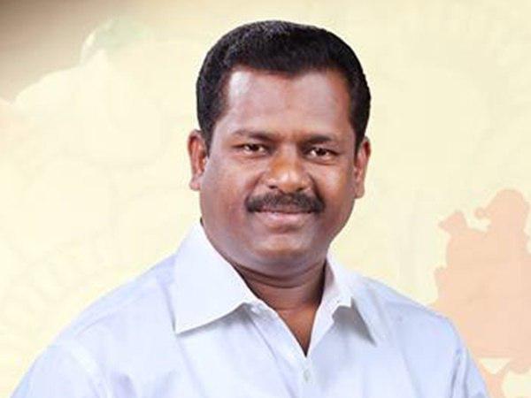 പാര്‍ട്ടി സമ്മേളനത്തില്‍