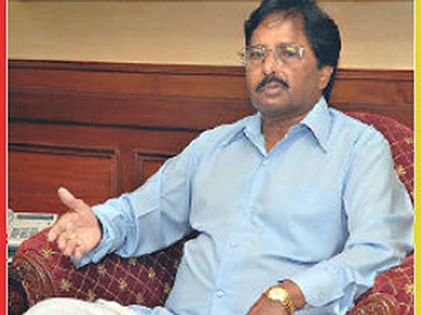 എസ് ബങ്കാരപ്പ: ഒക്ടോബർ 1990- നവംമ്പർ 1992